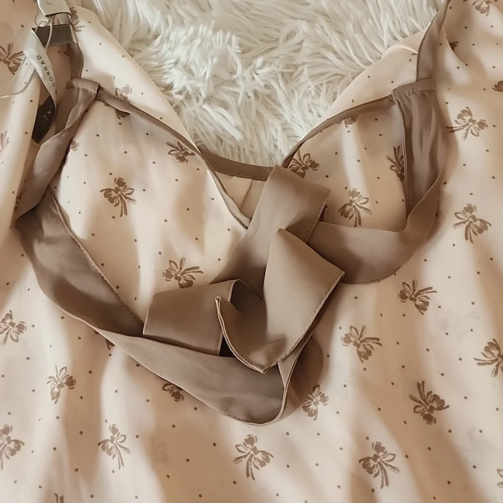 LC Lauren Conrad Elegant Cream Floral Women's Blouse - Picture 9 of 12